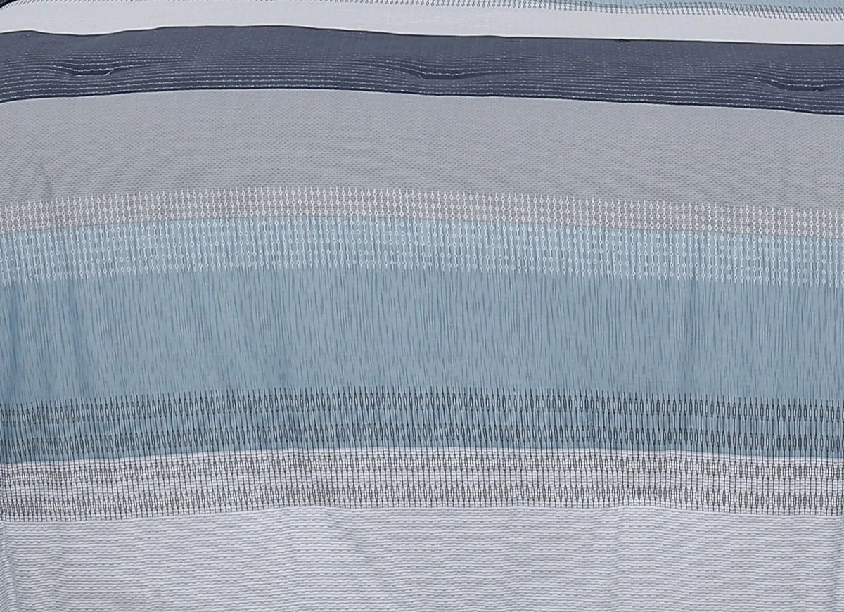 Close-up of the Tom embroidered quilting